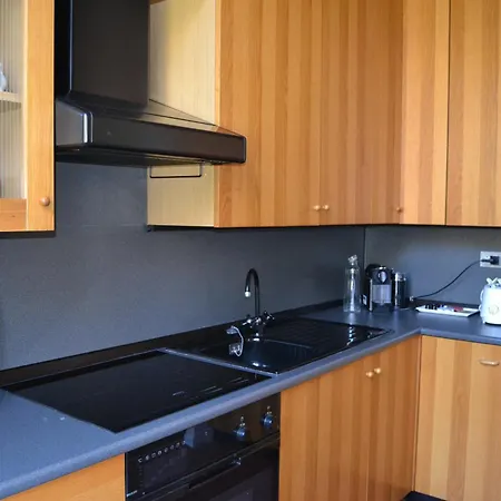 Bertoni Lakeside Apartment *